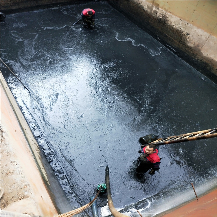 黄陂废水池清理